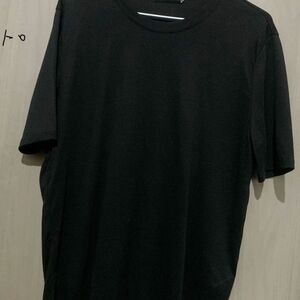Zara Men's Black Short Sleeve Tee